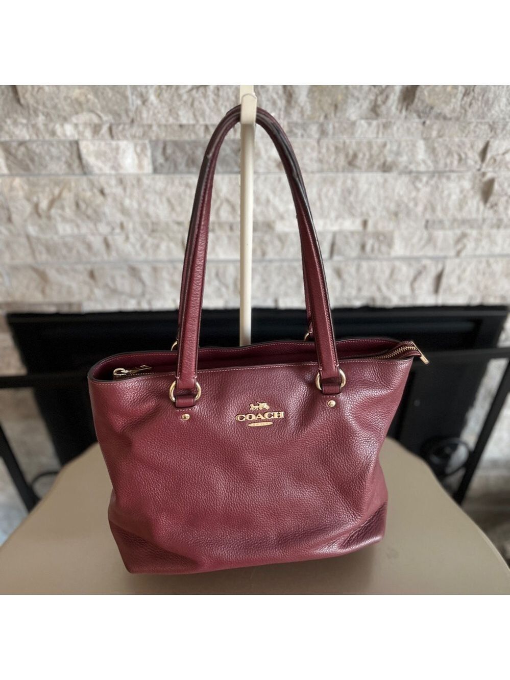 Vintage Leather Coach Handbag - Picture 15 of 16